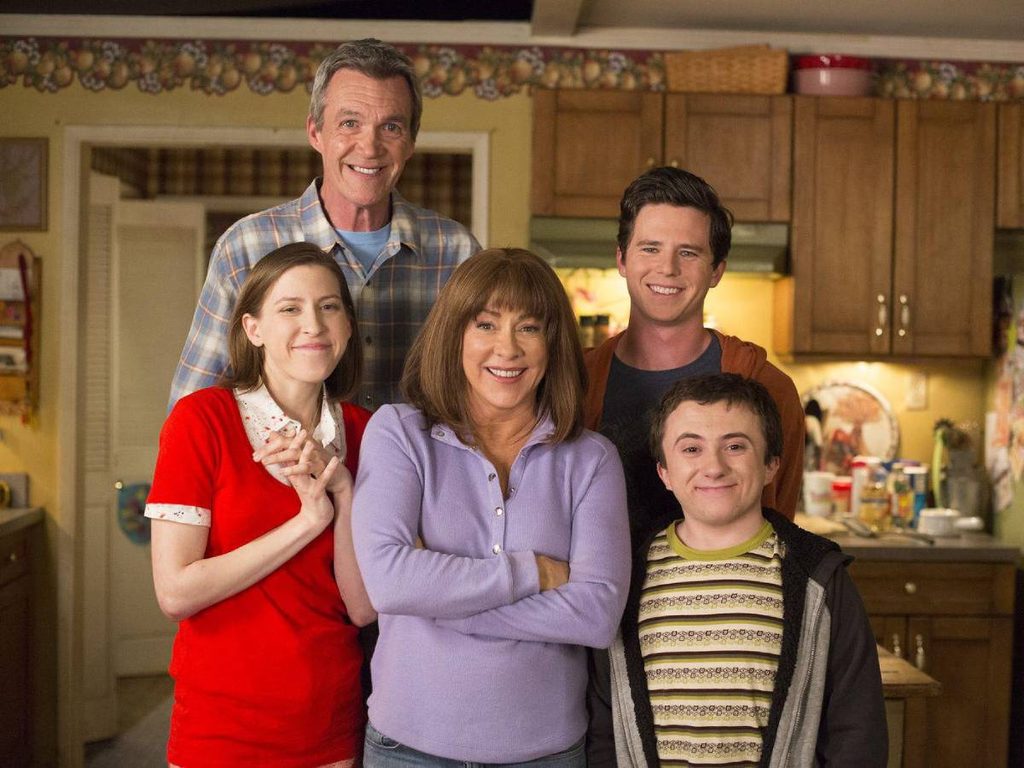 15 Shows Like Everybody Hates Chris to Watch Next 11 malcom in the middle