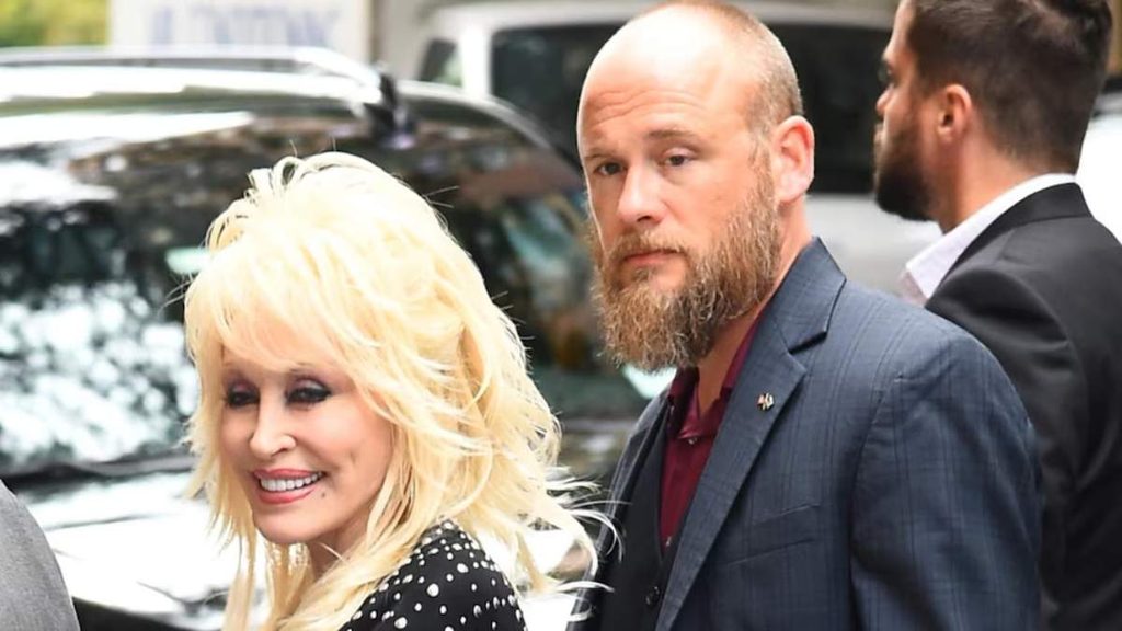 Dolly Parton Estate Restraining Order Explained Nephew Bryan Seaver Ban