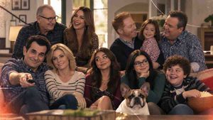 15 Shows Like Parenthood That Will Wreck You in the Best Way 9 Modern Family