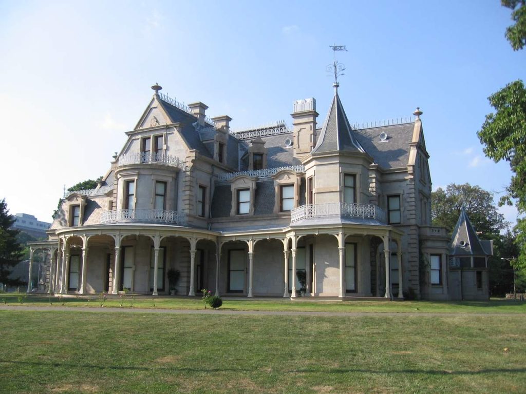 The Lockwood Mansion The Real Antebellum Home Behind the Founder Families