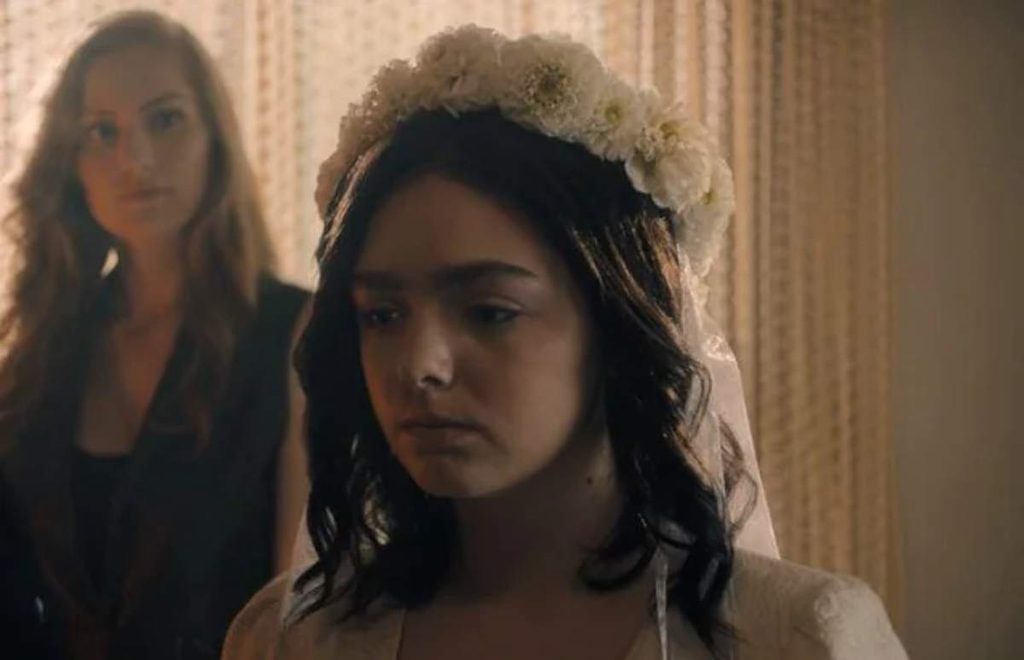 Castle Rock Season 2 Ending Explained: Annie Wilkes and Joy 3 Castle Rock Season 2 Ending Explained Annie Wilkes and Joy