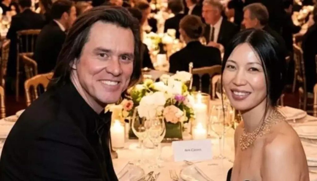 Jim Carrey Married Min Ah Explained: Private LA Wedding, Who She Is, Timeline 4 Did Jim Carrey get married