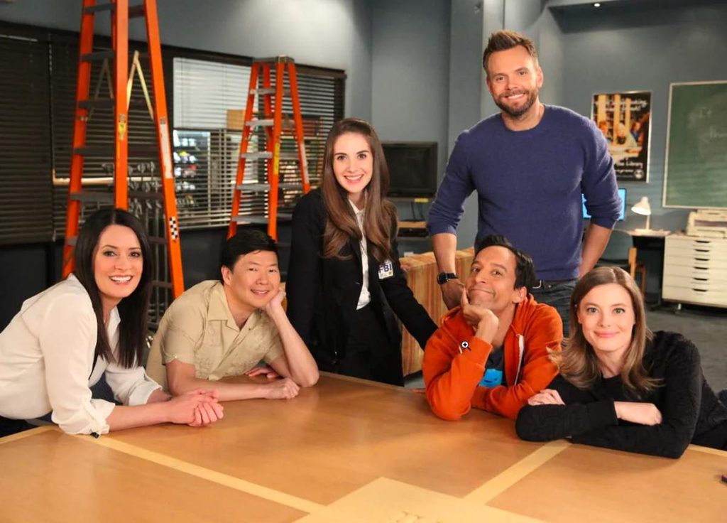 Funniest Community Episodes Ranked: Modern Warfare to Chaos Theory 6 Funniest Episodes of Community How This Ranking Works 1